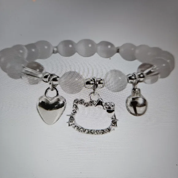 Silver Charm Bracelet with Heart and Cat Design - Picture 4 of 4